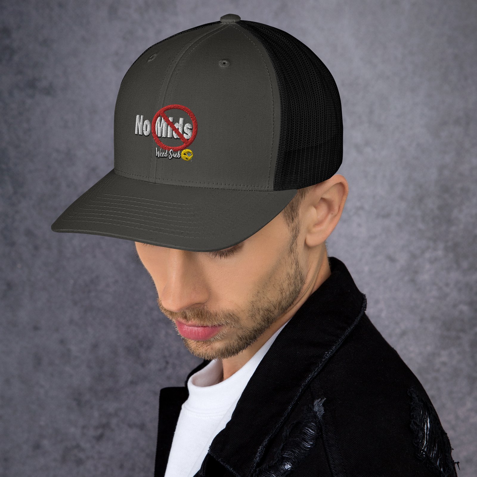 retro-trucker-hat-charcoal-black-left-65b3cb60ab239.jpg - Delistyle.shop