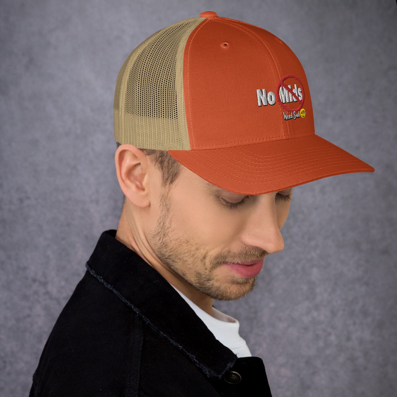 retro-trucker-hat-rustic-orange-khaki-right-65b3cb60ab545.jpg - Delistyle.shop